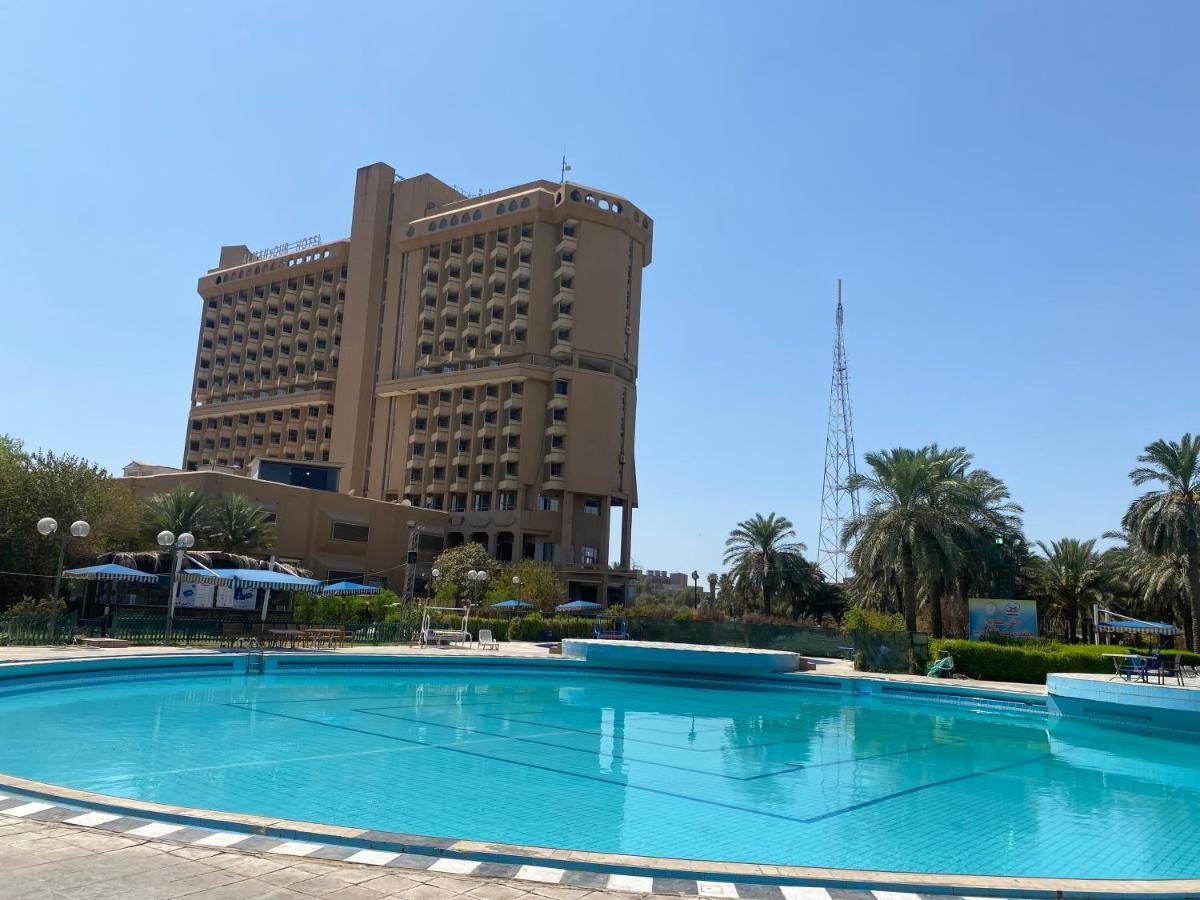 Almansour Hotel Baghdād Екстериор снимка