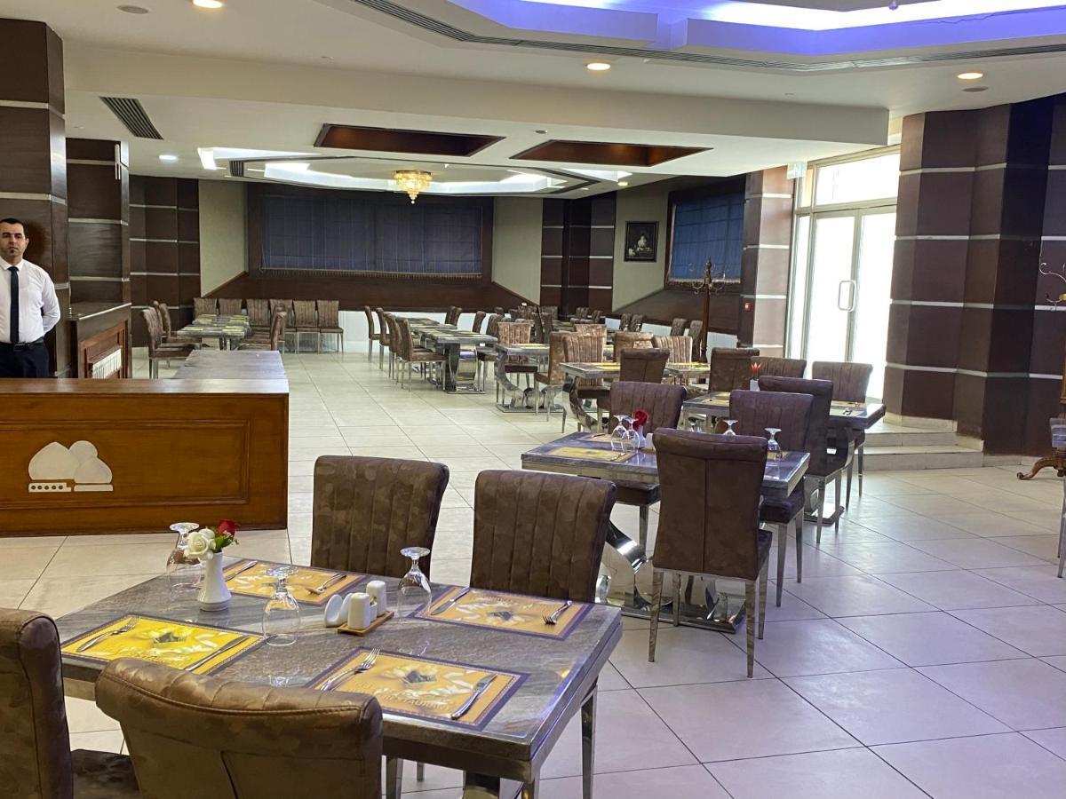 Almansour Hotel Baghdād Екстериор снимка